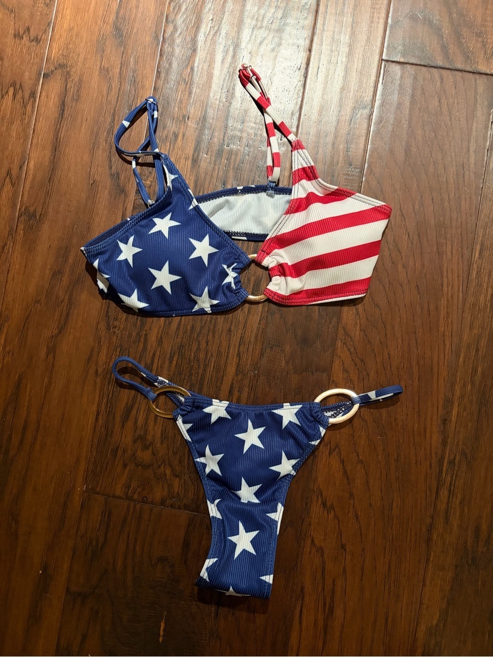 Stars & Stripes Ring-Detail Bikini - Blue/Red - Picture 5 of 8